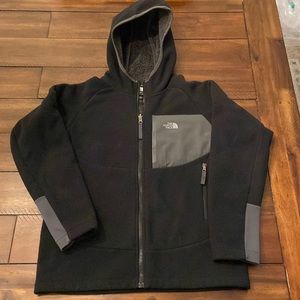 Boys North Face Jacket.